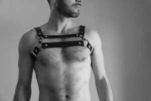 Male restraint belt - Image 4